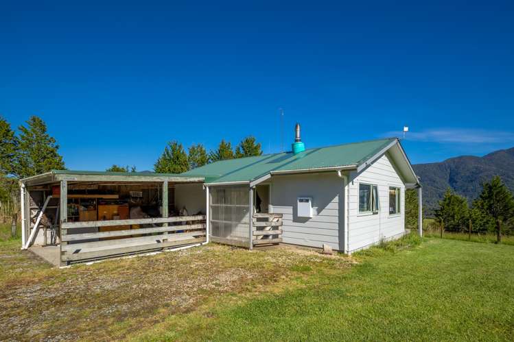 220 Quartz Range Road Bainham_27