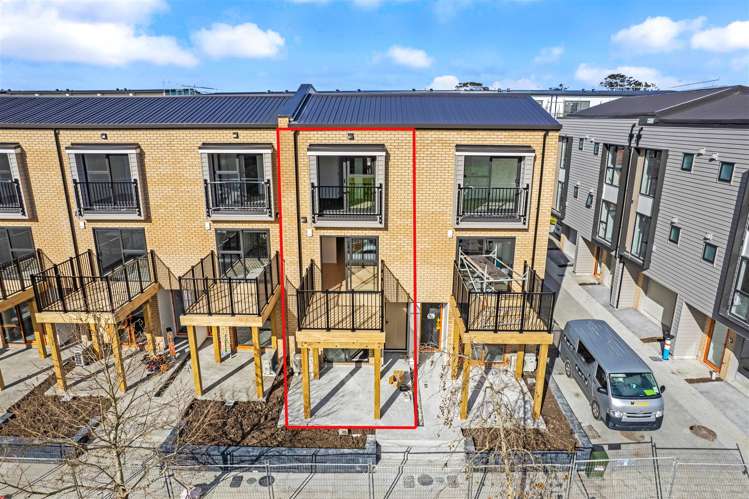 31 Falcon Crescent Hobsonville_2