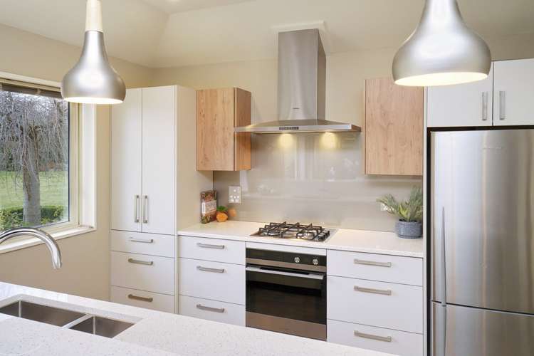 7 Oak Tree Lane Rolleston_3