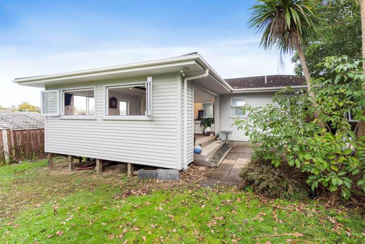 41 Angelo Avenue Howick_18