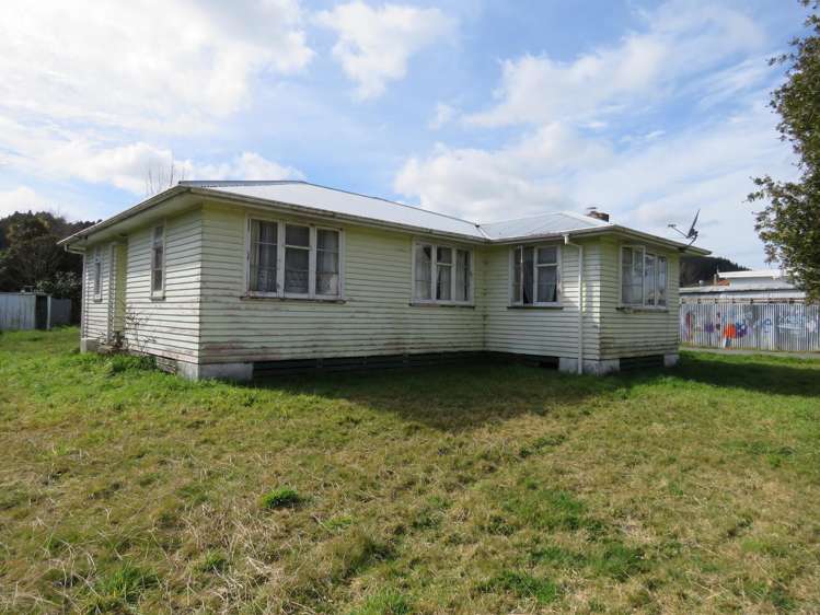 44 Ngatai Street Taumarunui_0