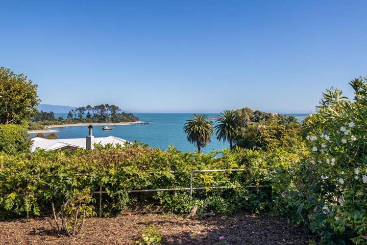 2 Whitby Road Britannia Heights_2