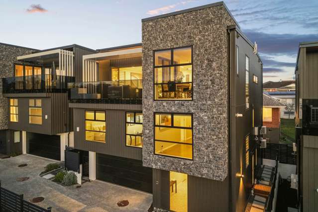 Luxury Living with Stunning Views