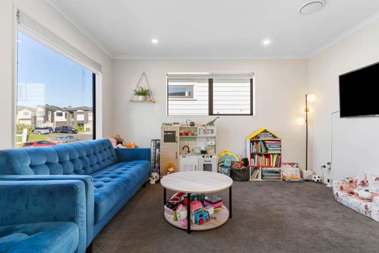 22 Cooladawson Drive Flat Bush_12