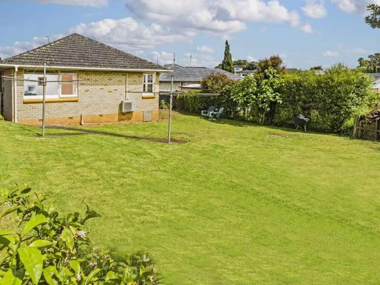 2/2 Mcdonald Crescent Mount Wellington_6