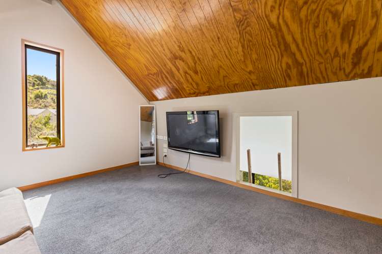 2 Lachie Griffen Rise Governors Bay_18