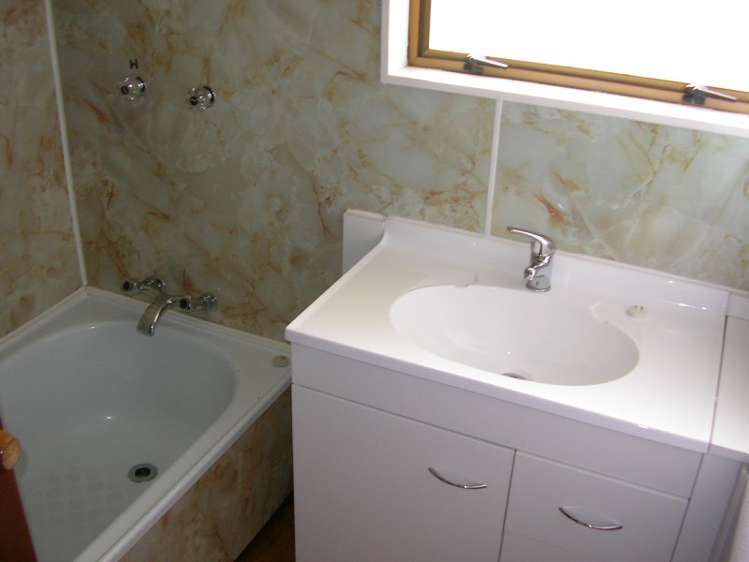 20 Ivy Terrace Moana_12