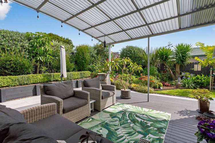 18 Resolution Place One Tree Point_19