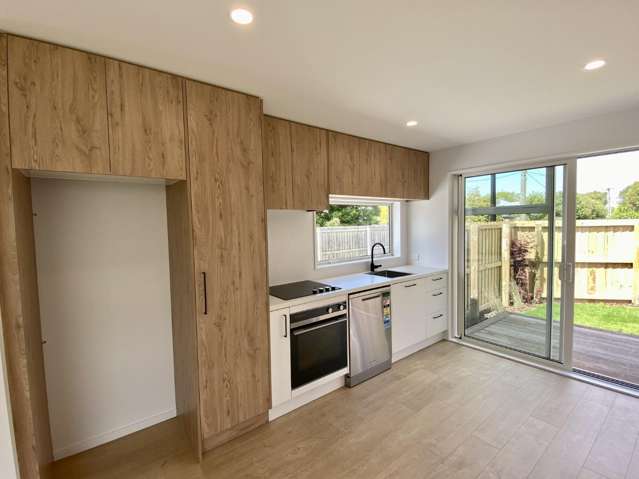 1/408a Barrington Street 10222_2