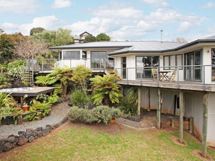 3 Kauri Lane Red Hill_17