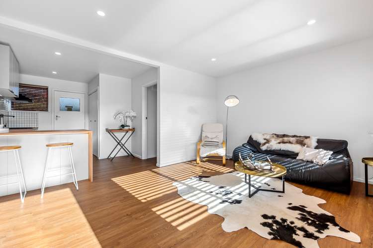 2/8 Sylvan Street Hillmorton_1