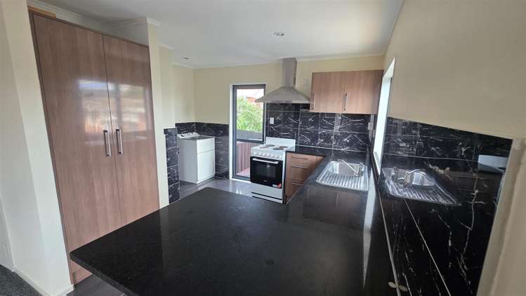 5A Angelo Avenue Howick_4