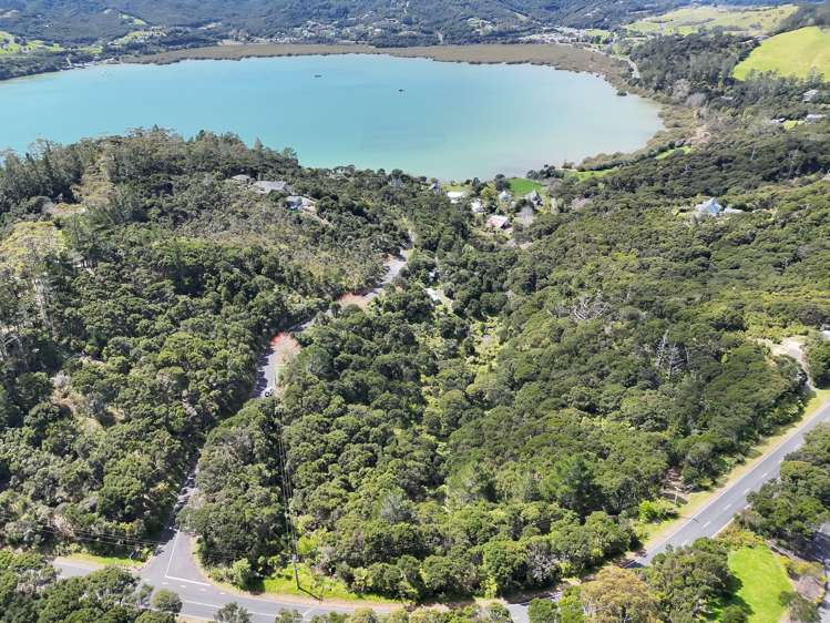 Te Wahapu Road_2