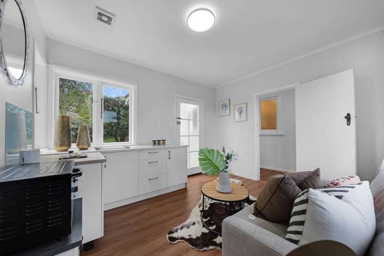 10 Mountfield Terrace Mt Albert_19