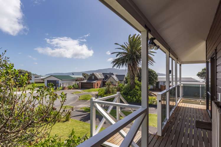 11 Waiheke Street Waikanae Beach_20