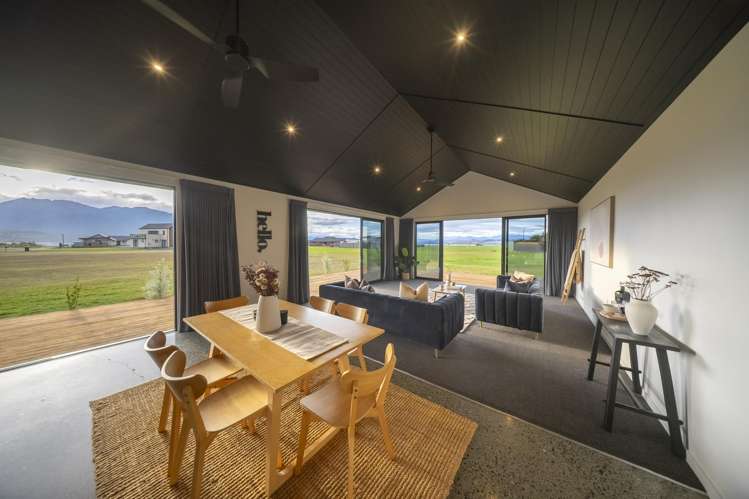 60 Takitimu Avenue Te Anau_5