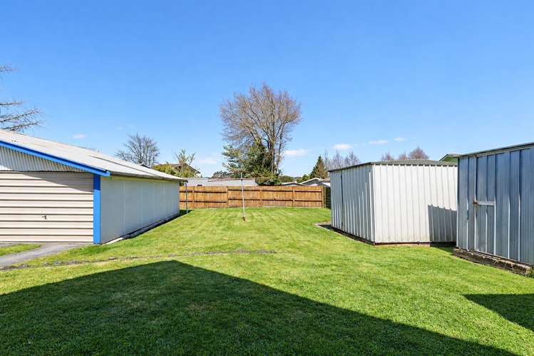 22 Roger Street Pukehangi_22