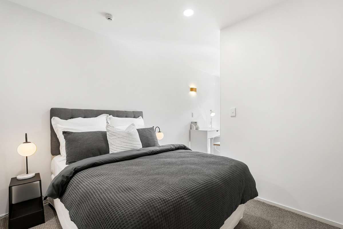 325/4 Wagener Place_4