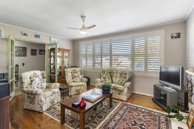 3 Crocombe Crescent Beach Haven_3