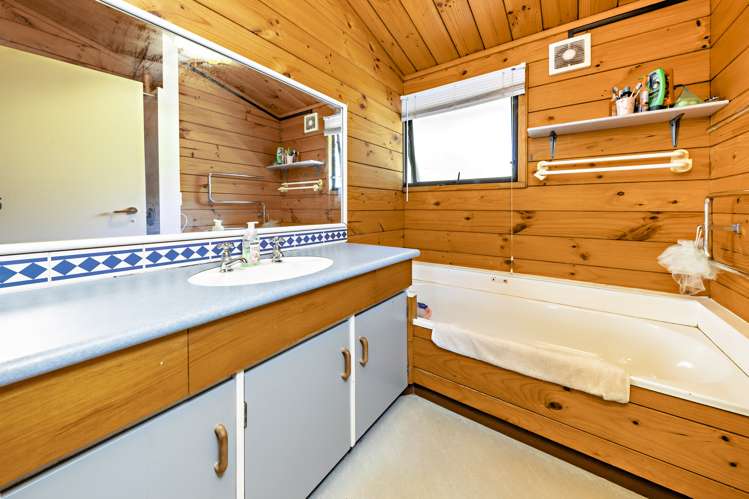 13 Eterna Place Clover Park_11