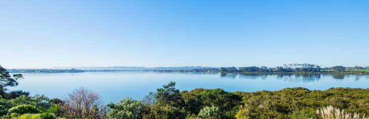 124 Carnoustie Drive Wattle Downs_0