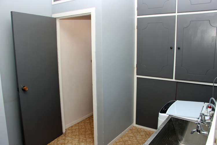 132 Blake Street Blaketown_8