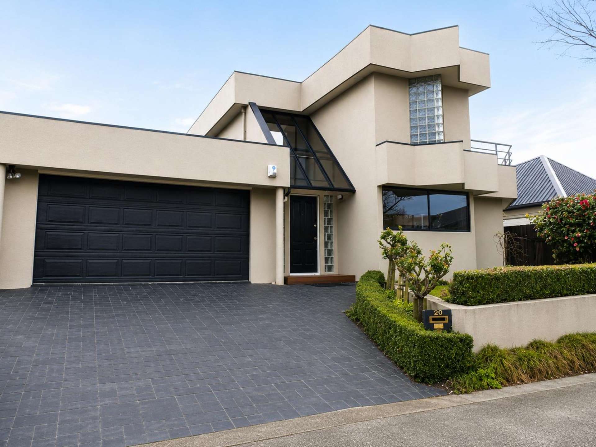 20 Westlake Drive 1447_0