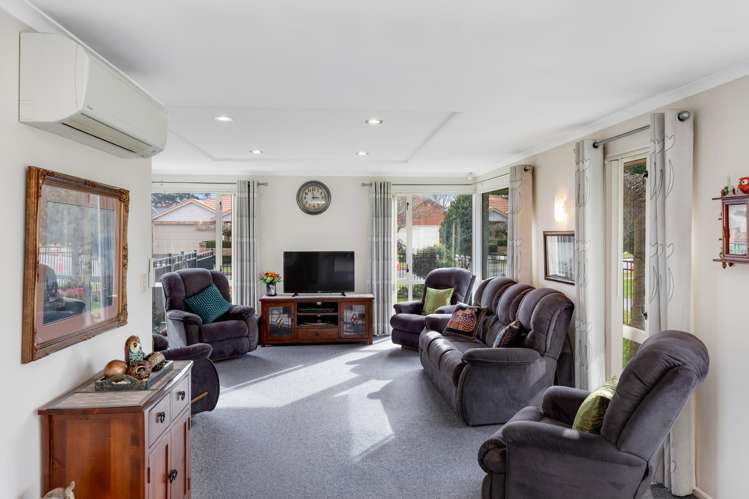 15 Becmead Drive Harewood_8