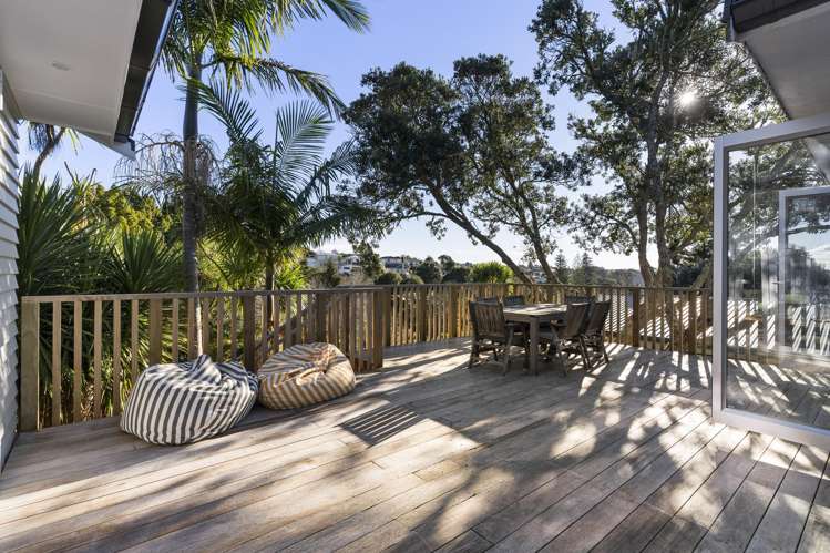 81 Stott Avenue Birkdale_1