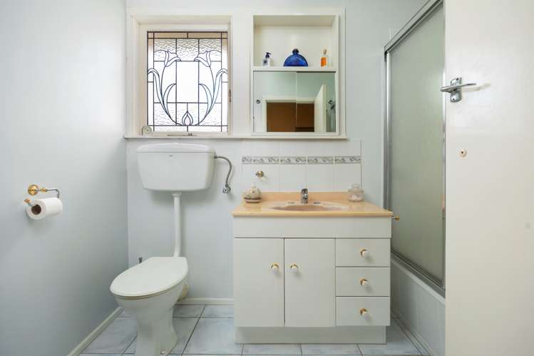 26 Cleland Crescent Blockhouse Bay_10