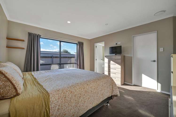 34 Ariel Street Stratford_13