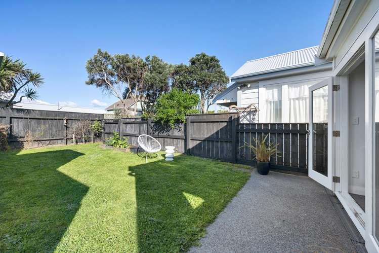 187 Onepu Road Lyall Bay_5