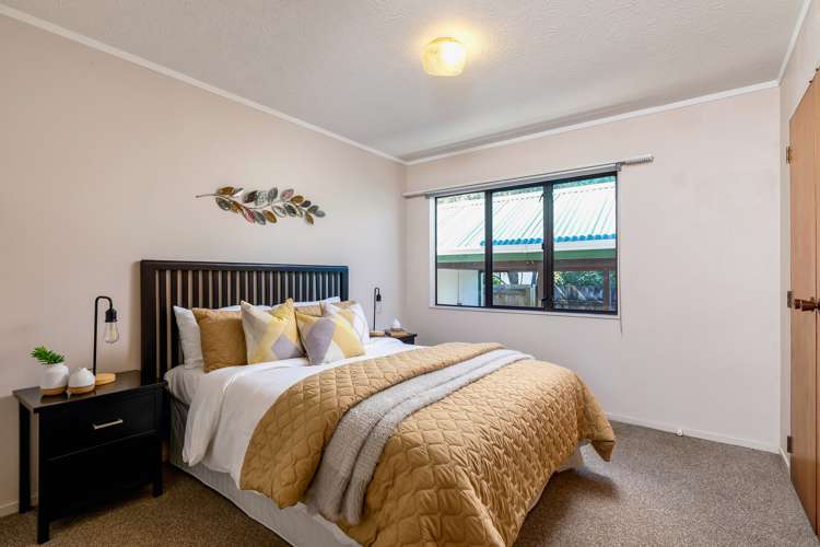 12a Sutherland Road Point Chevalier_11