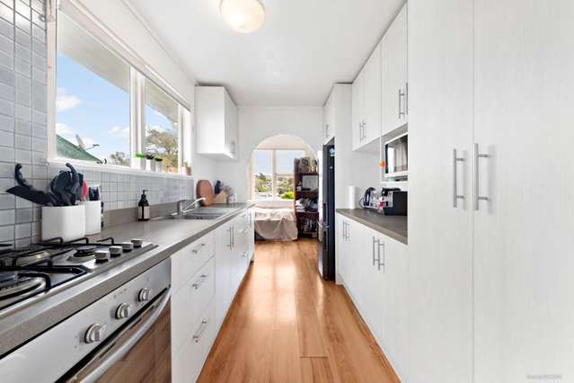 48 Captain Scott Road Glen Eden_4