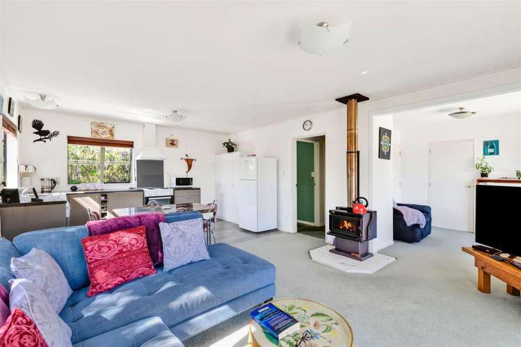 5a Ward Place Puponga_3