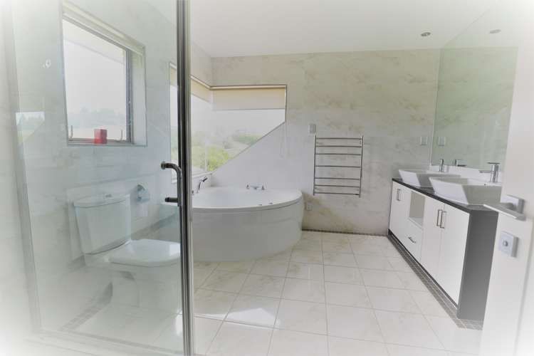 69 Jean Mackay Place Dairy Flat_13