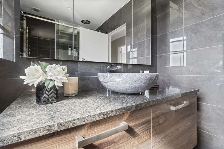 1 Elliot Street Waihi_10