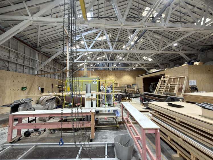 7/115 Gracefield Road Gracefield_4