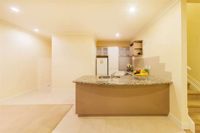 2/126 Stancombe Road Flat Bush_4