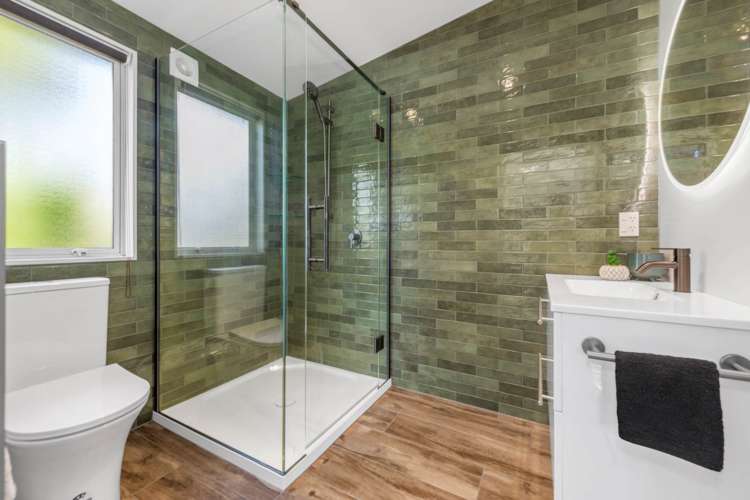 12 Blakewell Place Beachlands_21