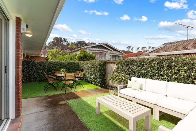 5/46 Turama Road Royal Oak_2