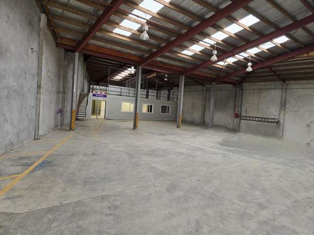 162 Gracefield Road Gracefield_3