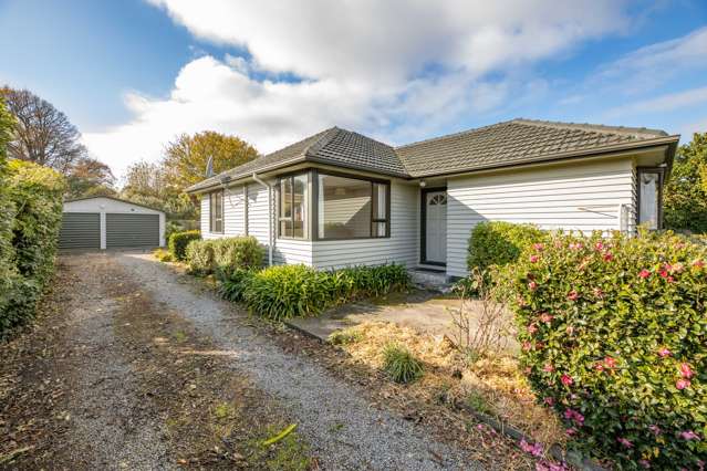 8 Reynolds Avenue Bishopdale_2