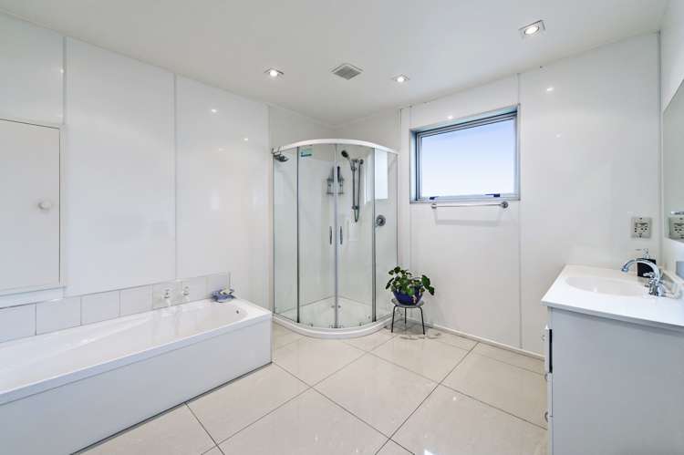 14 Riwai Street Templeton_17