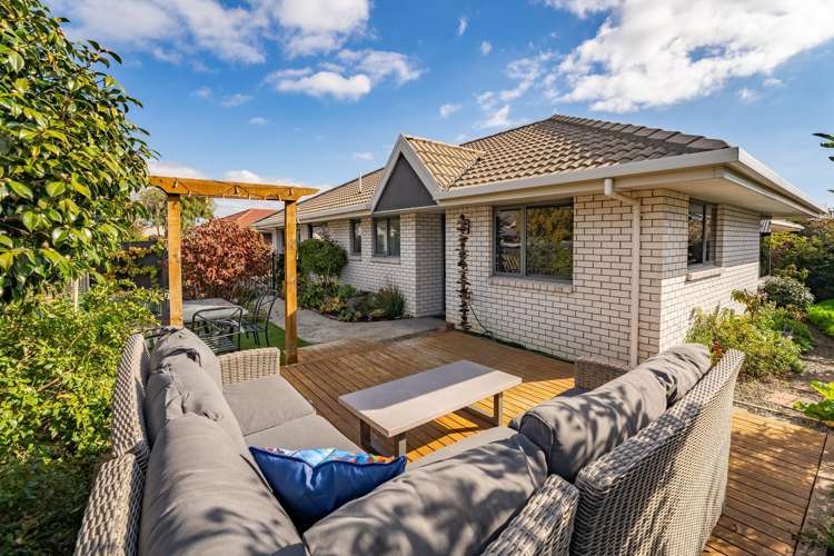 1/50 Masefield Street_0