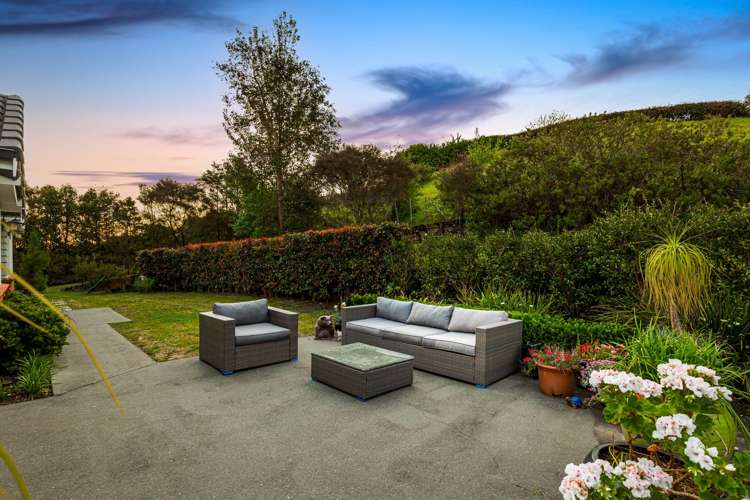 77 Whangaparaoa Road Red Beach_11