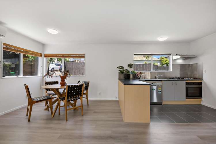 2C Woodward Road Mt Albert_5