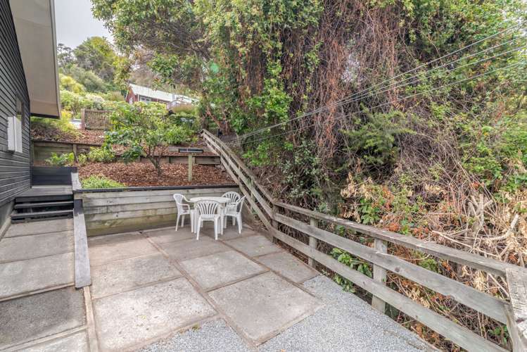 6 Settlers Hill Akaroa_22