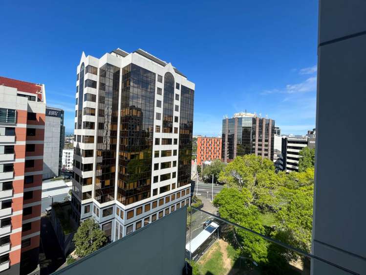 1005/85 Wakefield Street_0