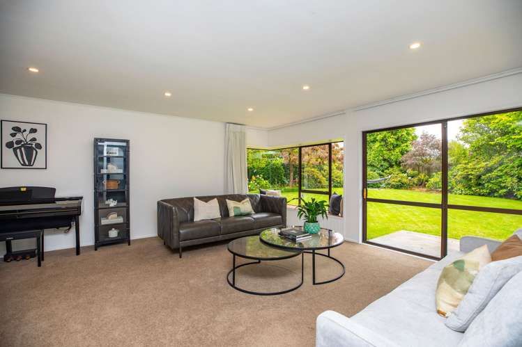 11 Dobson Street Gleniti_12